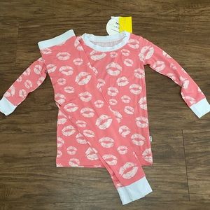 Little Sleepies Kisses Set